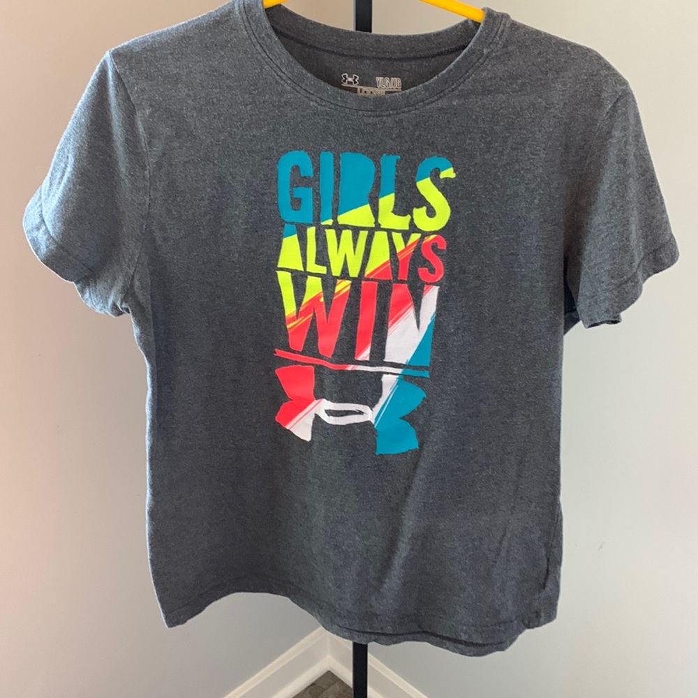 Girls Under Armour T EUC